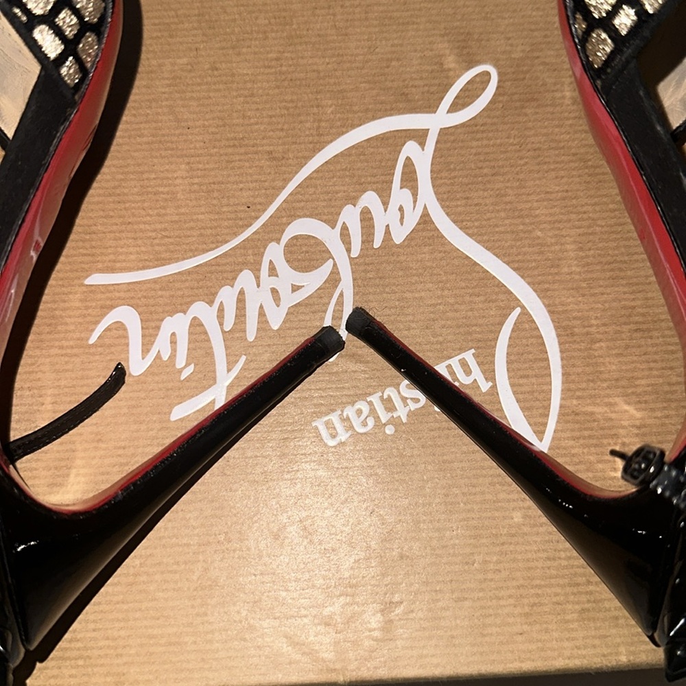 Christian Louboutin shoes - Picture 5 of 9